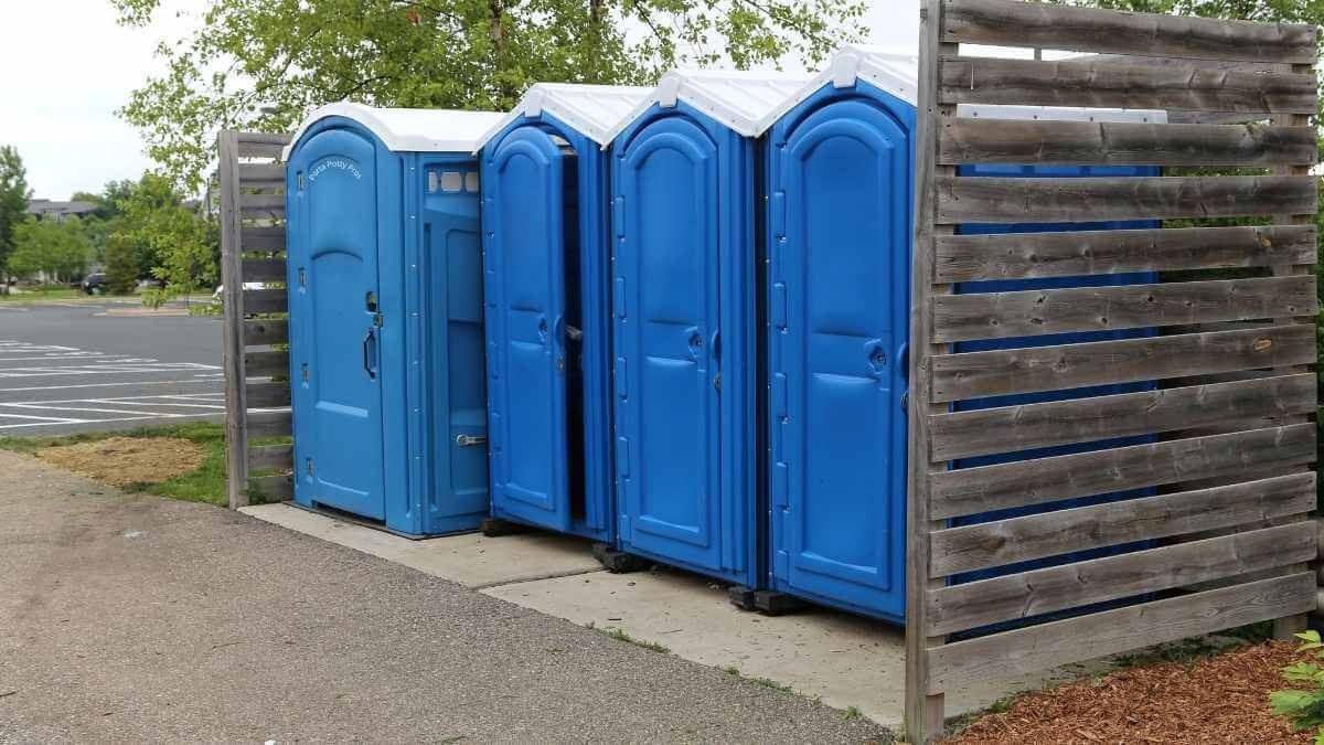 Porta Potty Rental Pros - Quality Portable Restroom Services in Dixon, IA, 52745